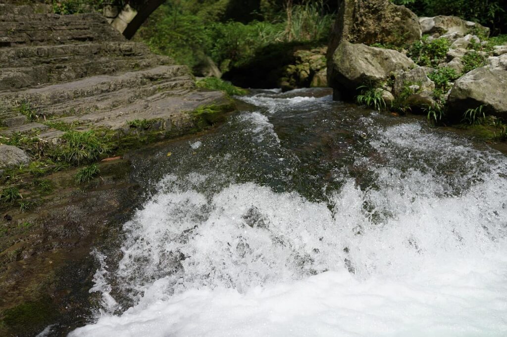 stream, running waters, three gorges dam